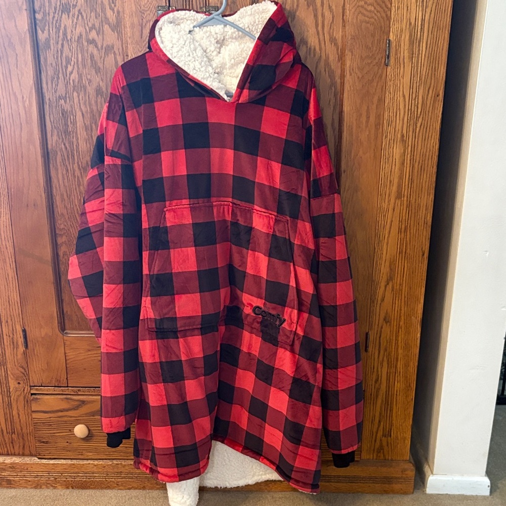 CozyCheckered Red and Black Hooded Jacket